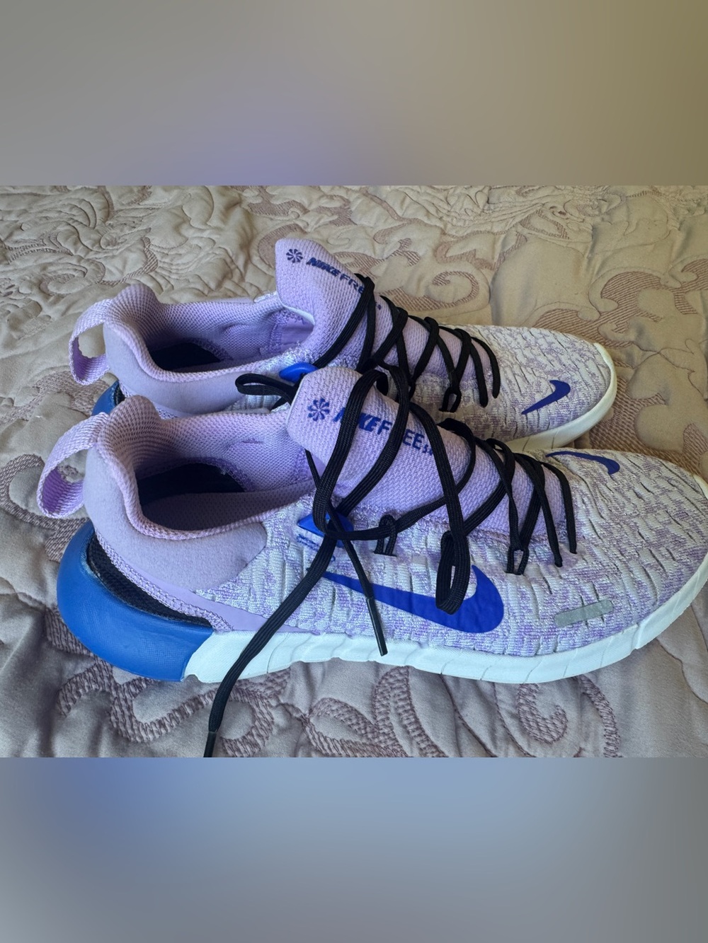 Nike Free RN Women’s Running Shoes Lavender Purple Blue Size 7